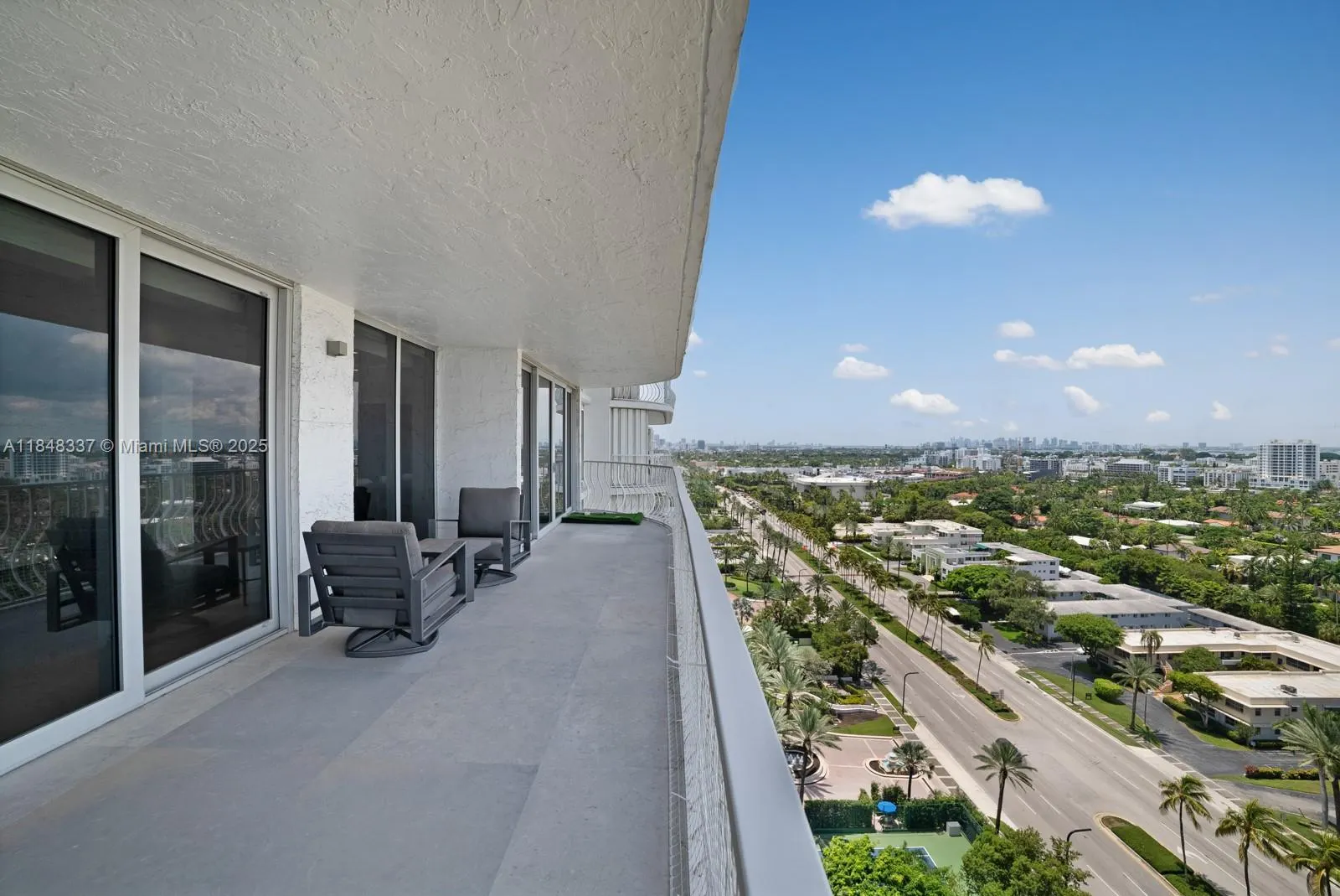 10155 Collins Ave, #1710