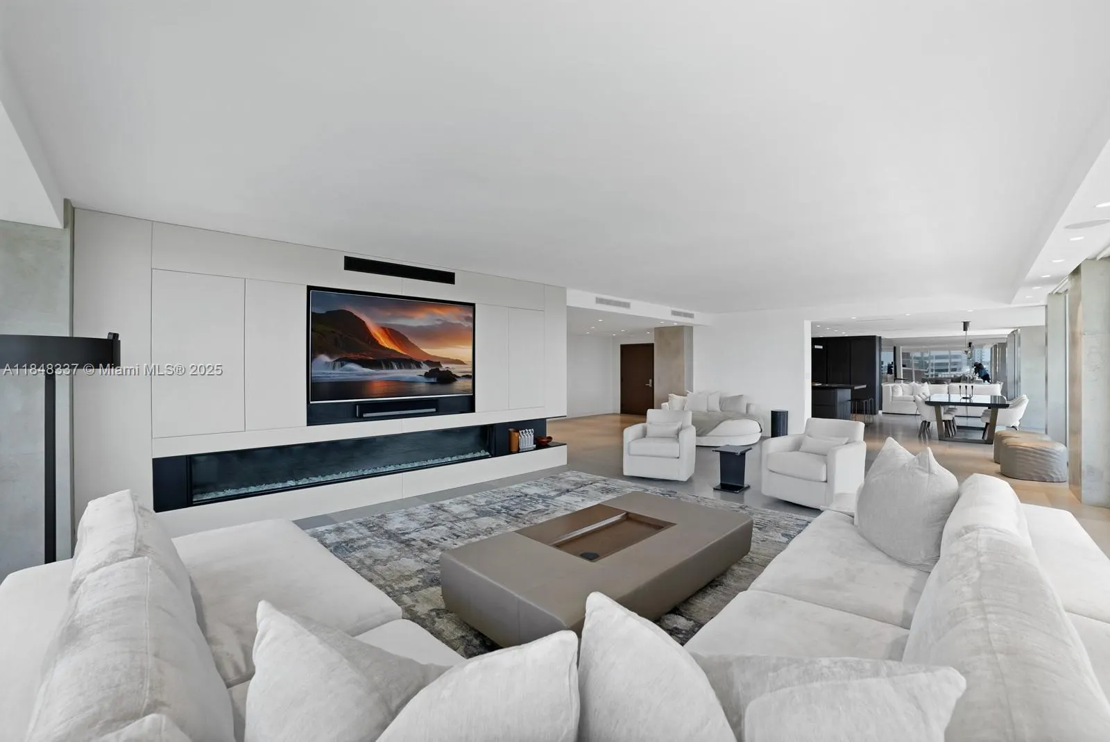 10155 Collins Ave, #1710