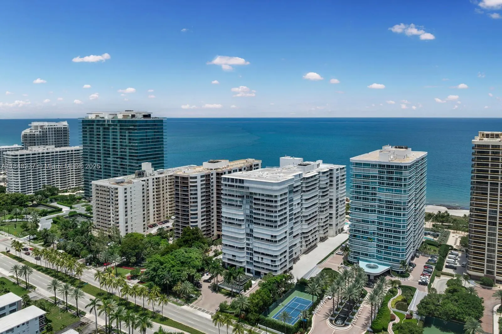 10155 Collins Ave, #1710