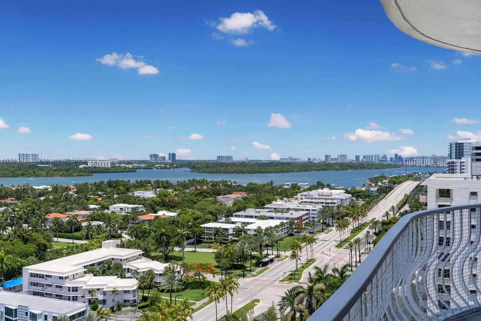 10155 Collins Ave, #1710