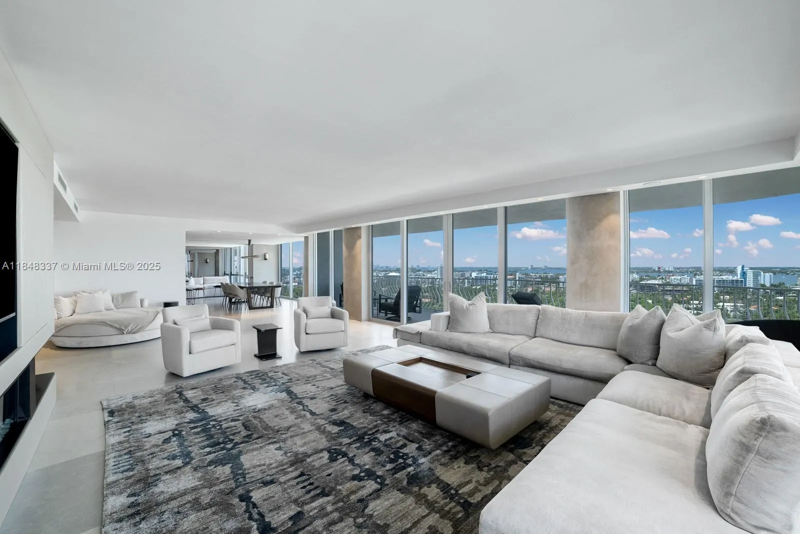 10155 Collins Ave, #1710