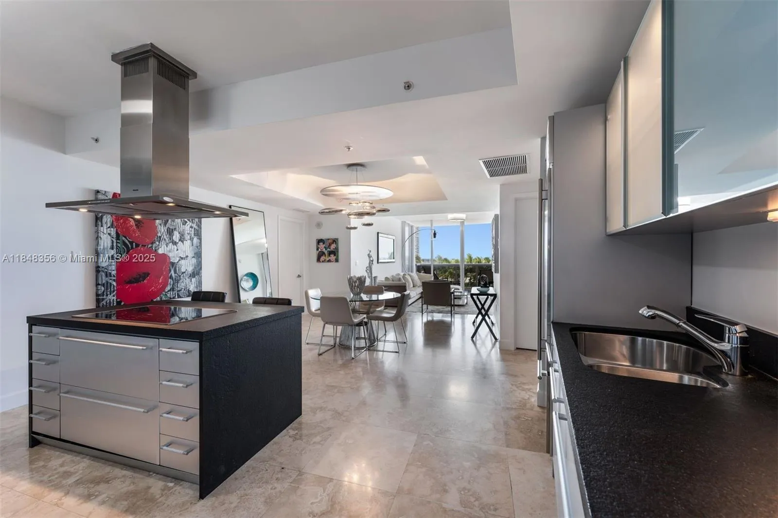18201 Collins Ave, #604