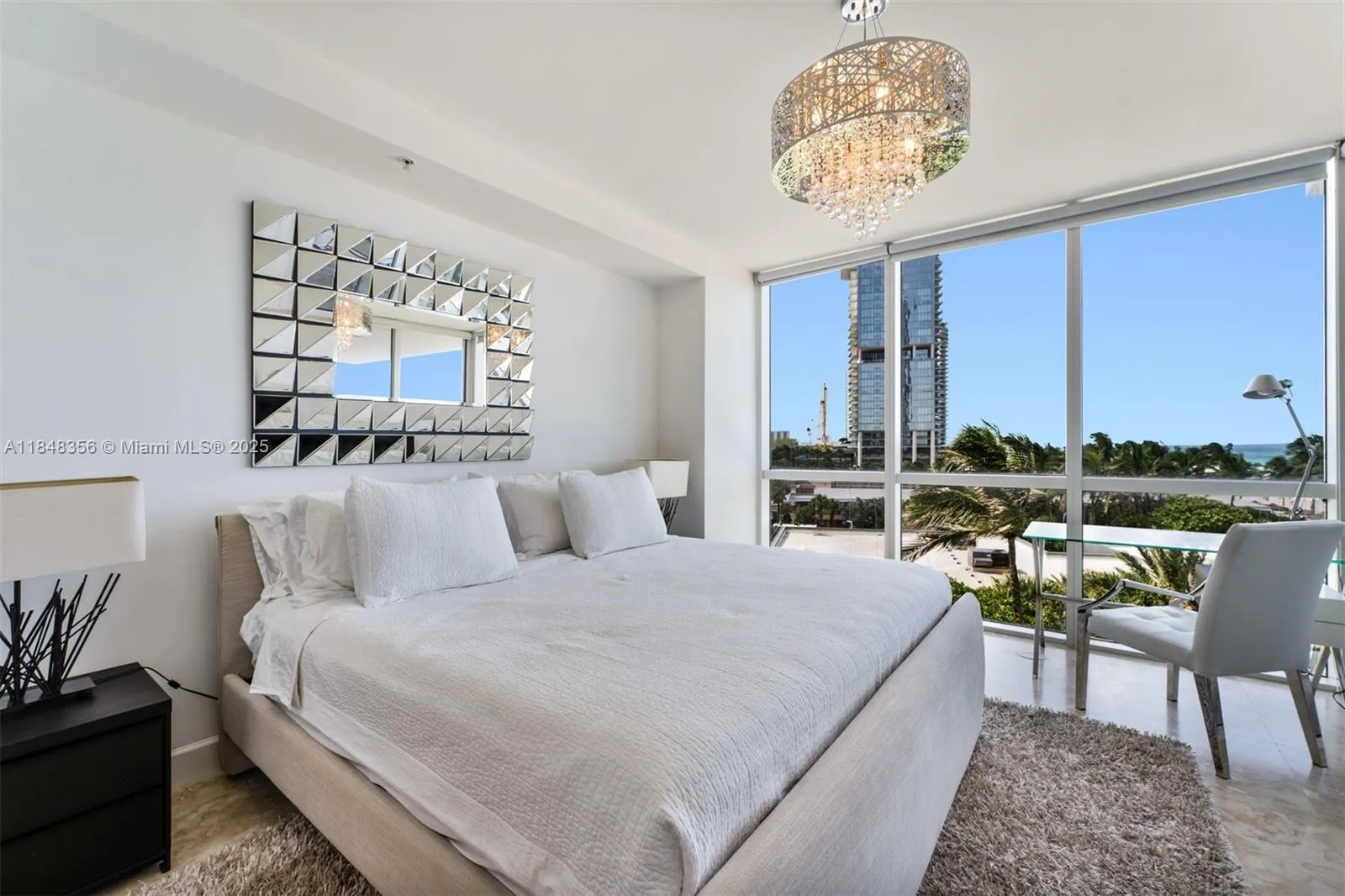 18201 Collins Ave, #604