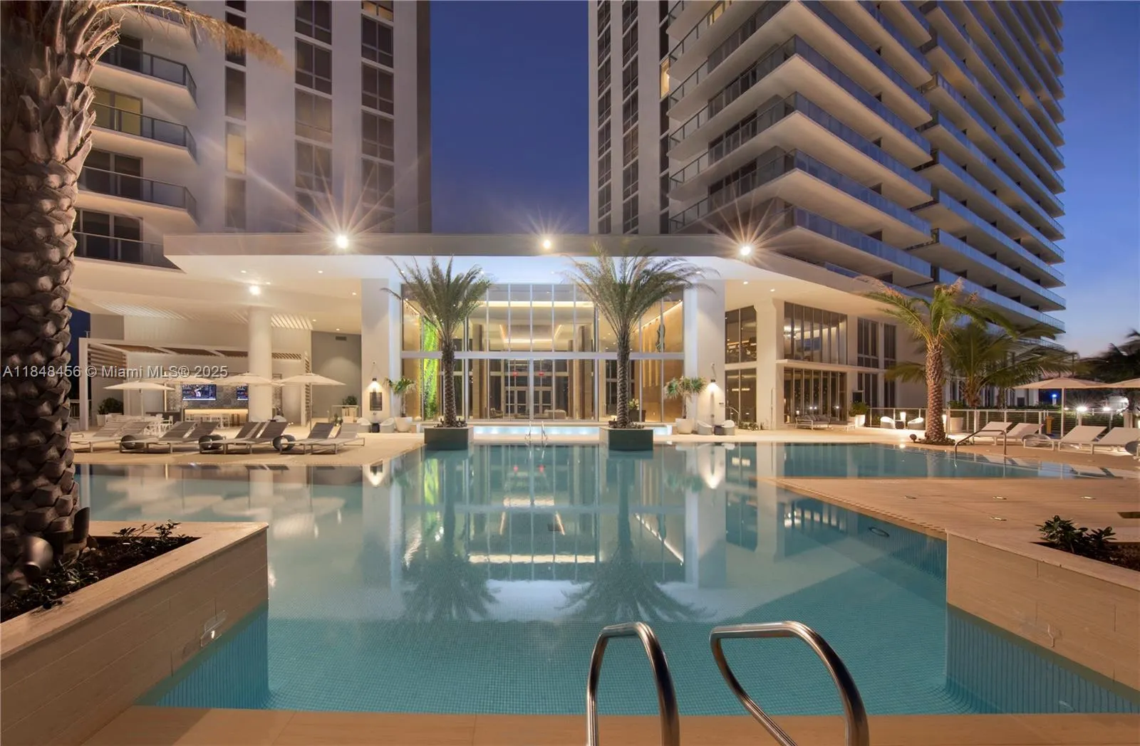 16385 Biscayne Blvd, #1503