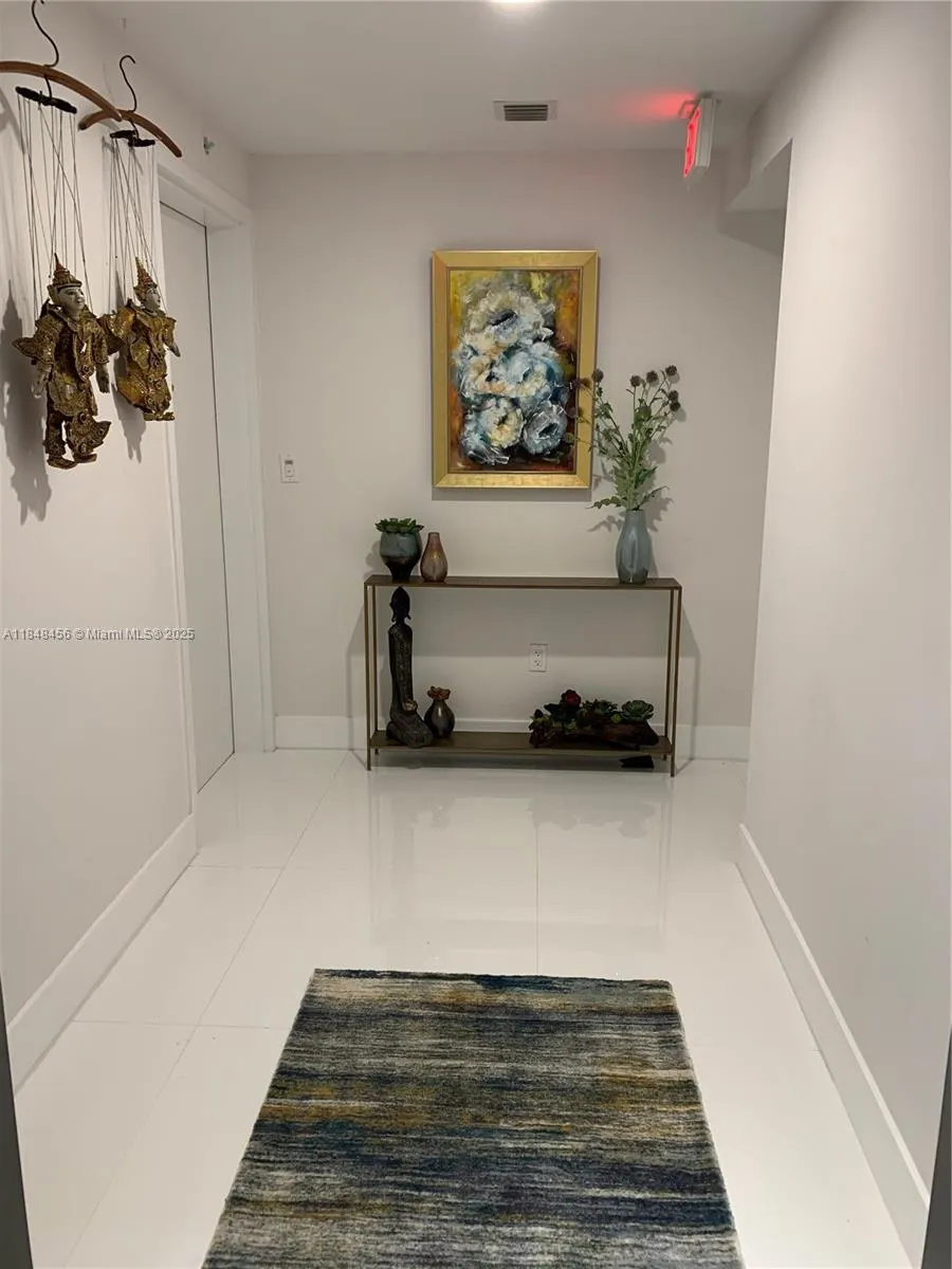 16385 Biscayne Blvd, #1503
