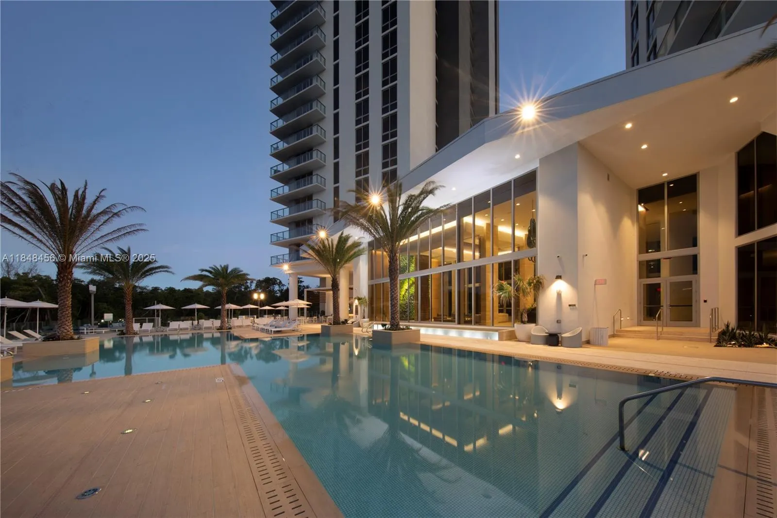 16385 Biscayne Blvd, #1503