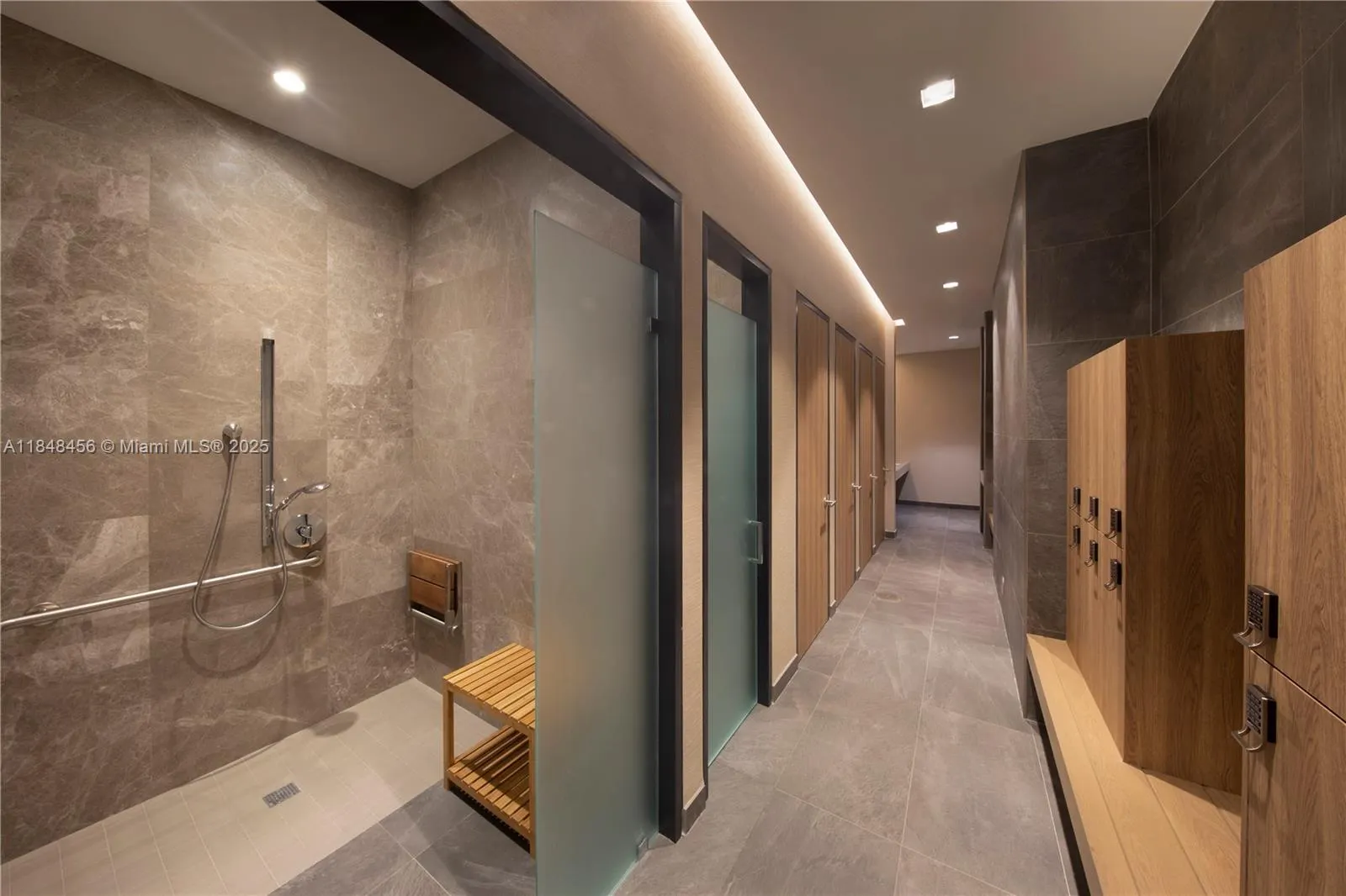 16385 Biscayne Blvd, #1503