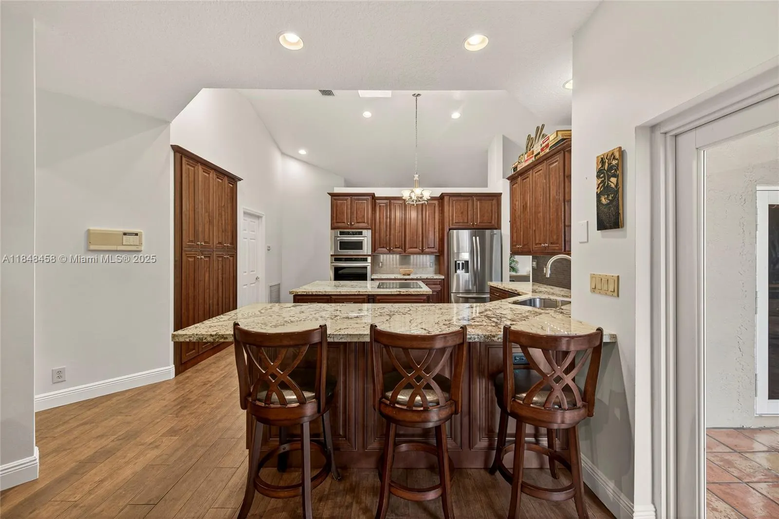 11880 NW 24th St