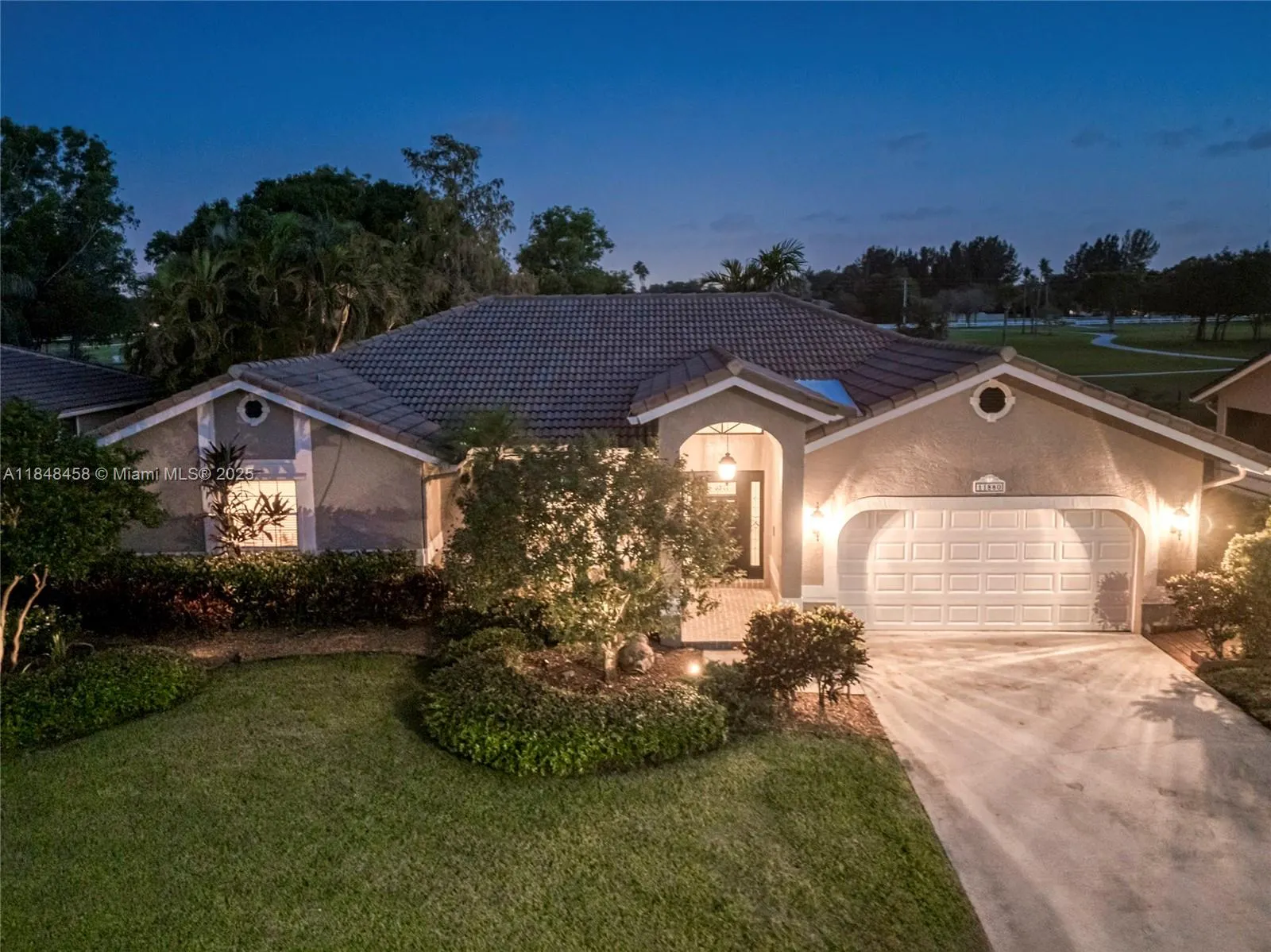 11880 NW 24th St