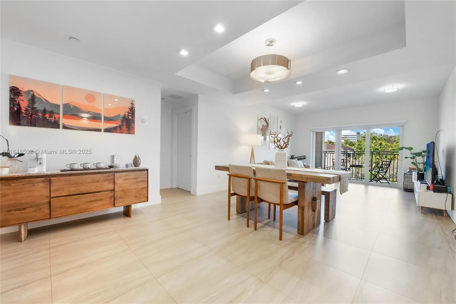 120 Salamanca Ave, #4A