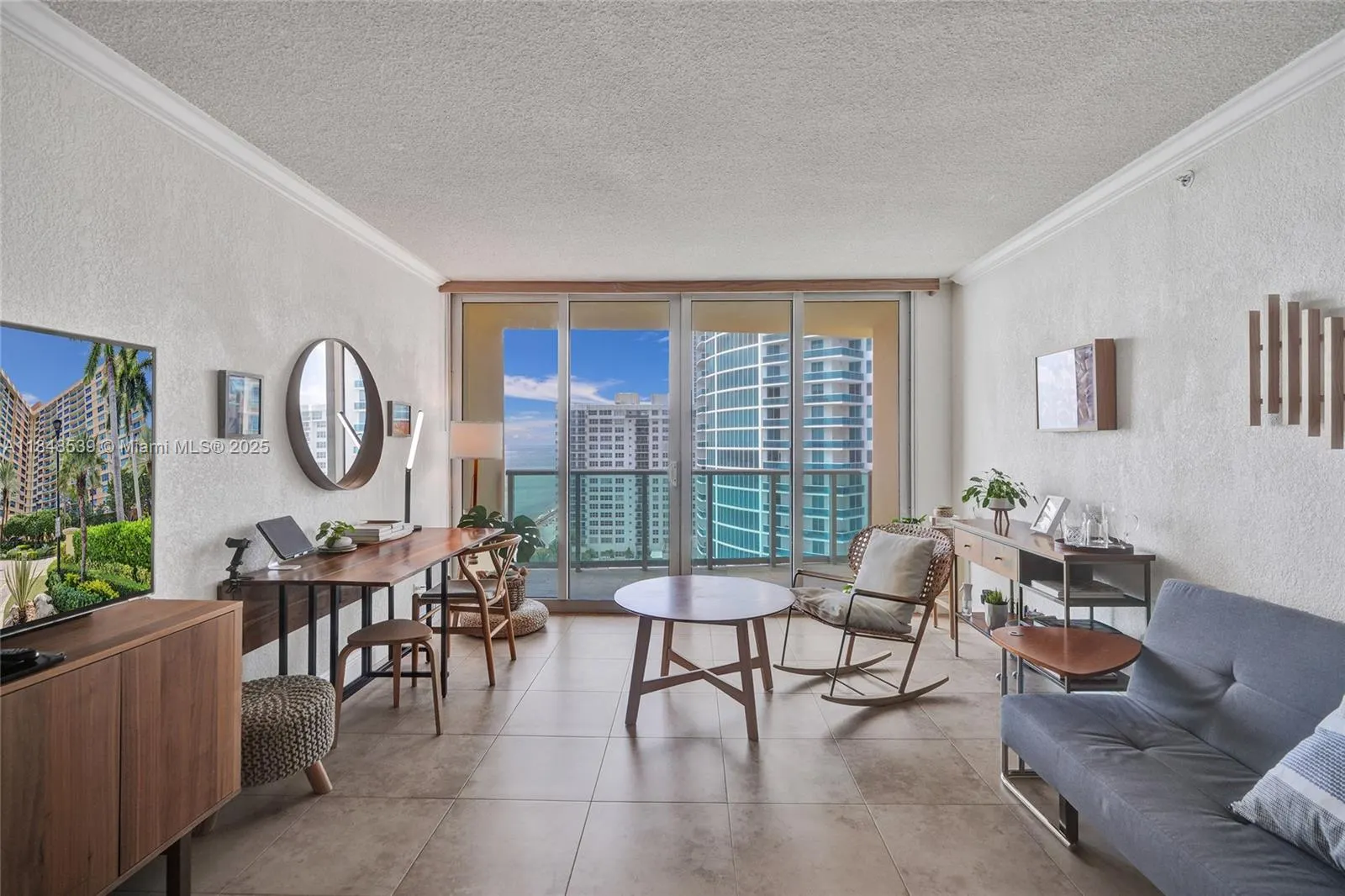 2501 S Ocean Dr, #1514