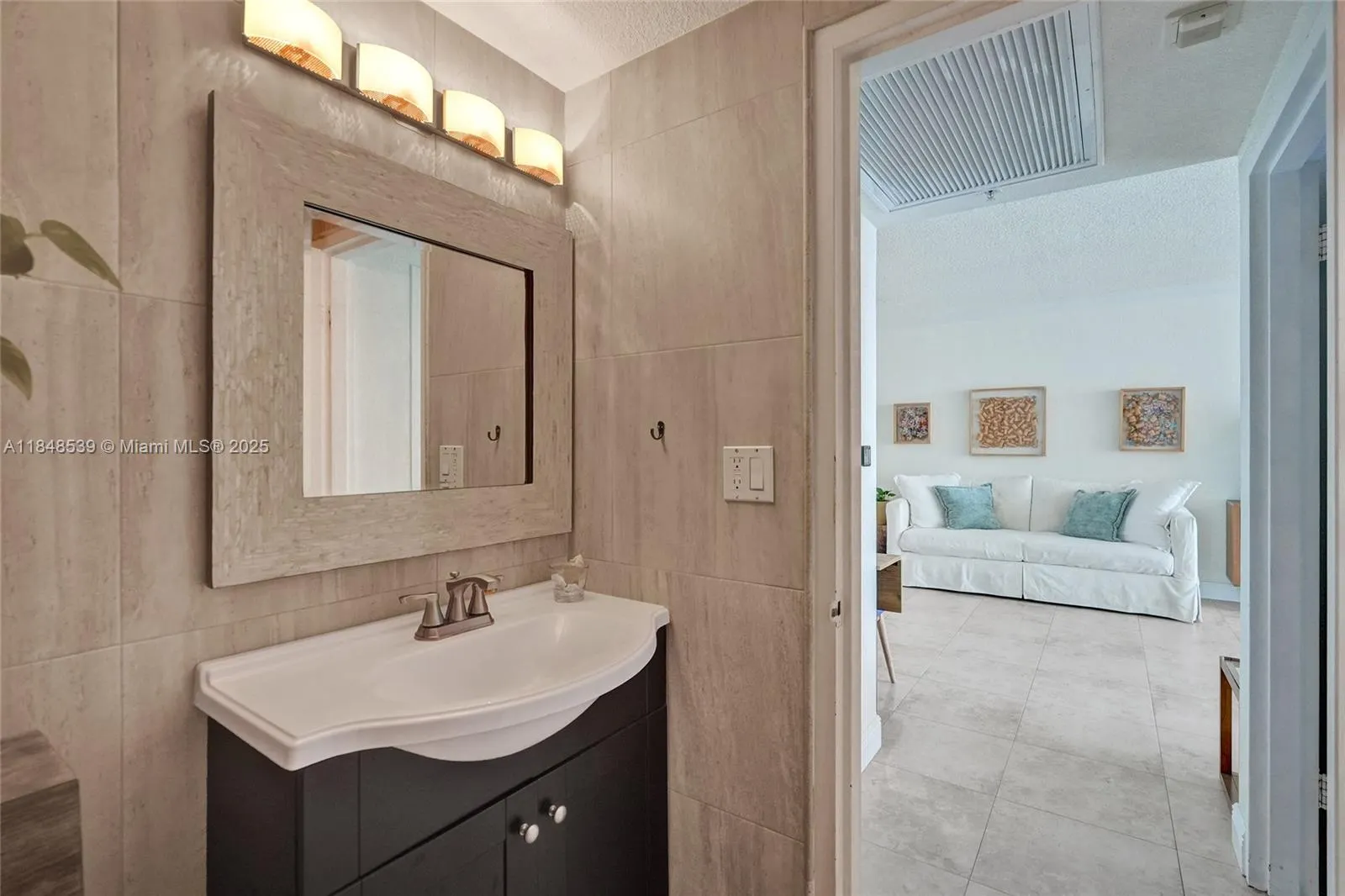 2501 S Ocean Dr, #1514