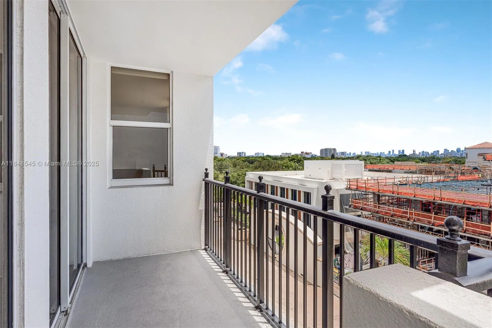 4100 Salzedo St, #601