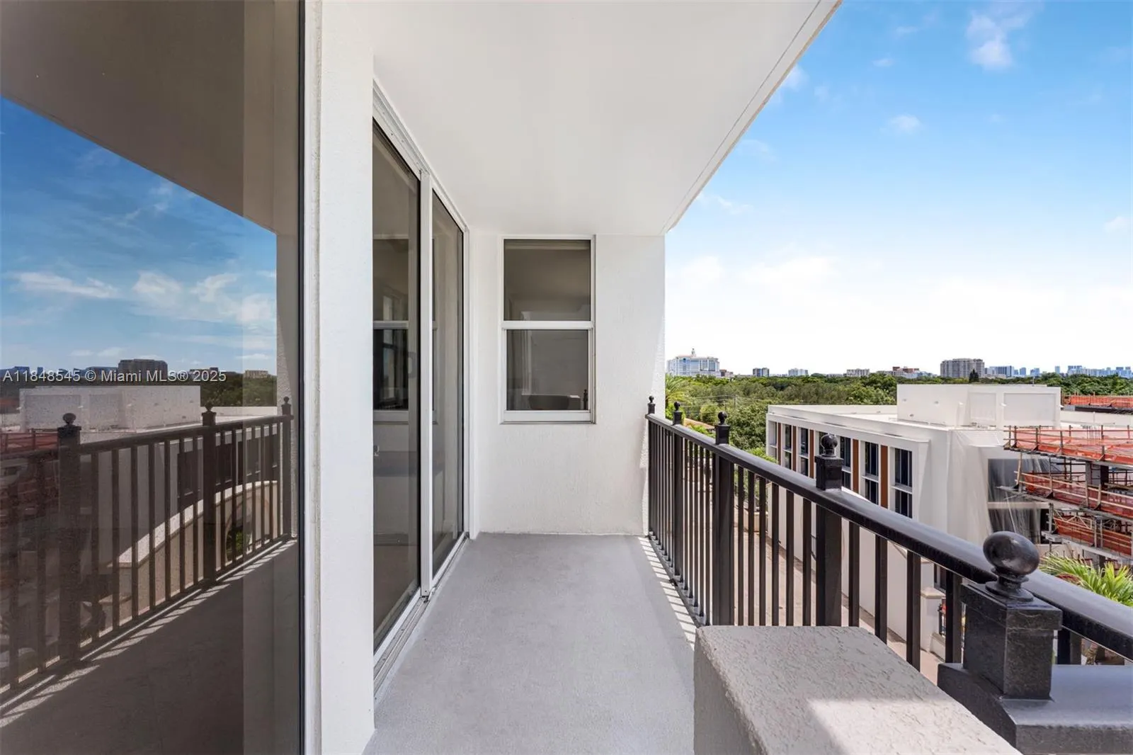 4100 Salzedo St, #601