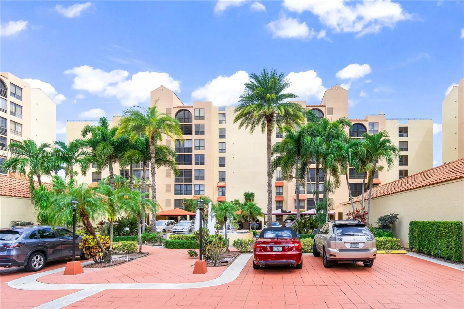 7137 Promenade Dr, #501