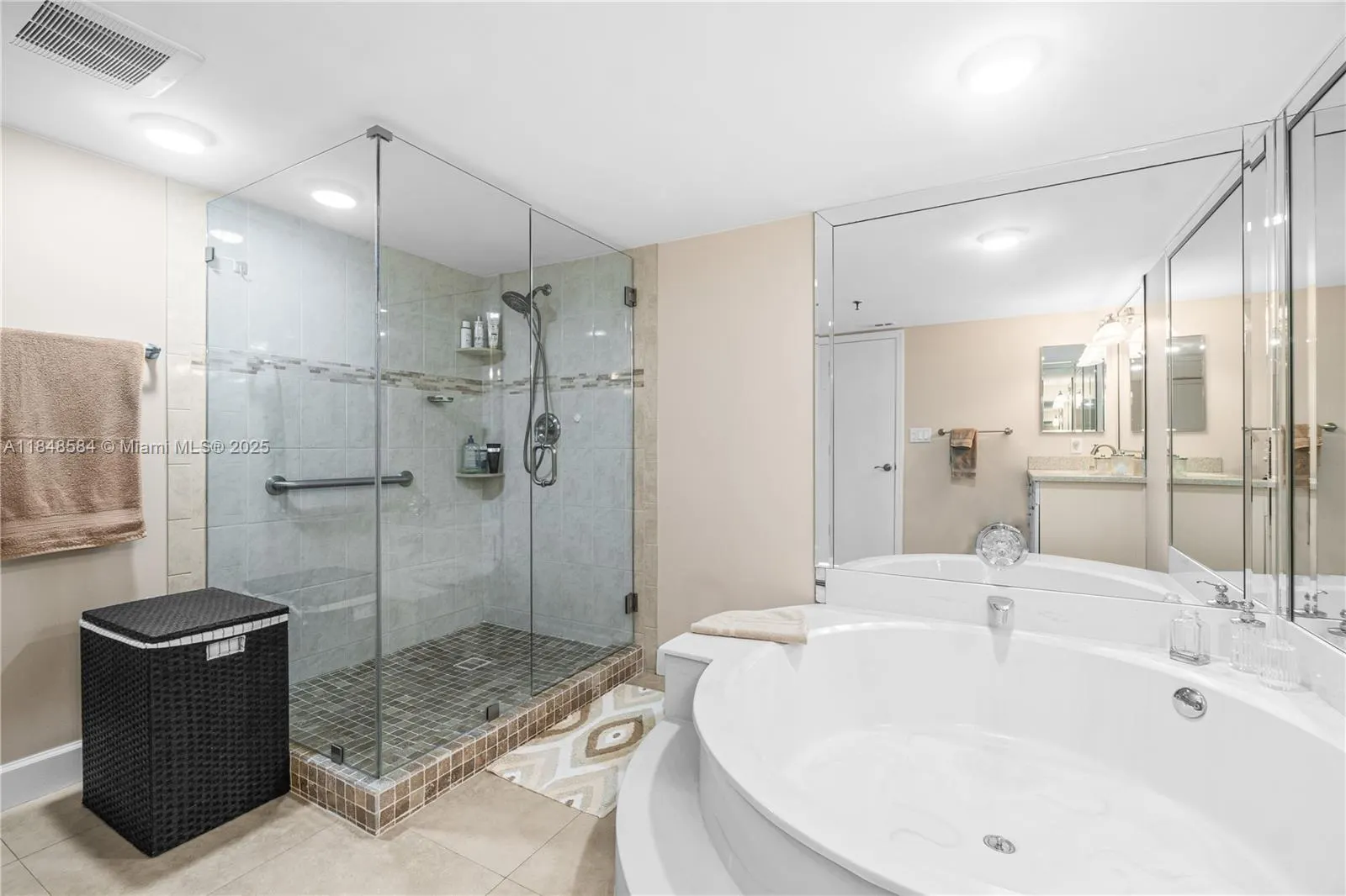 7137 Promenade Dr, #501