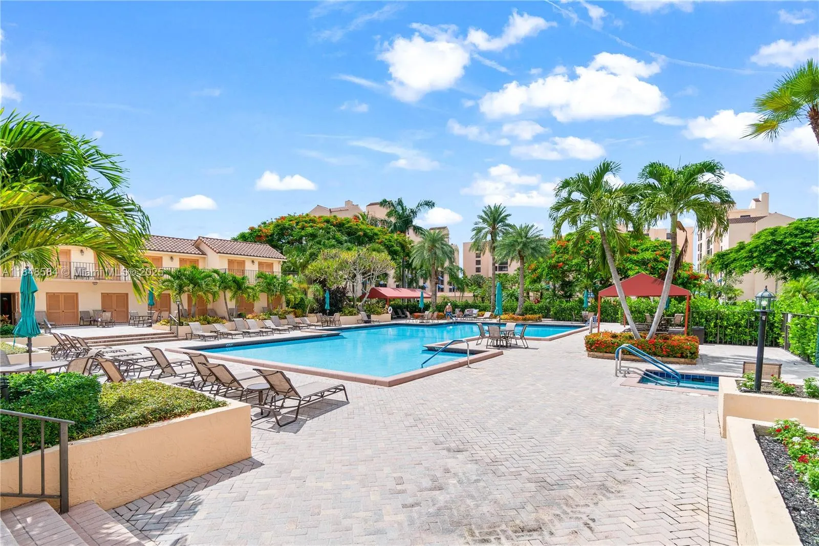 7137 Promenade Dr, #501