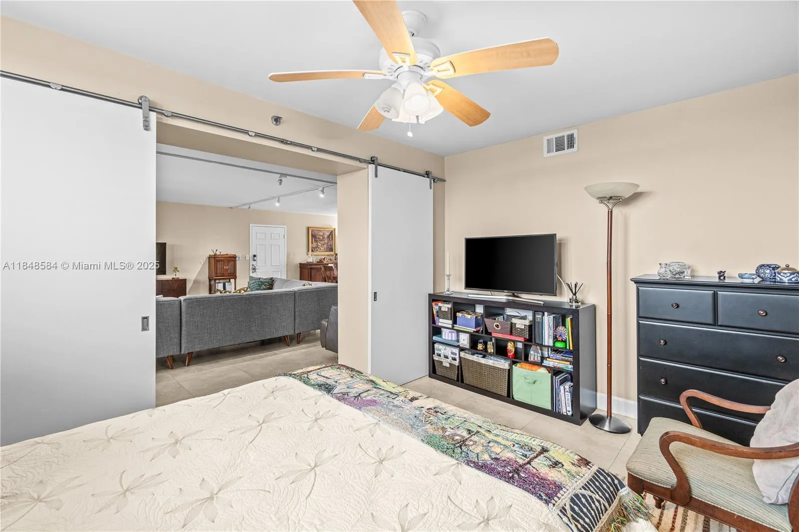 7137 Promenade Dr, #501