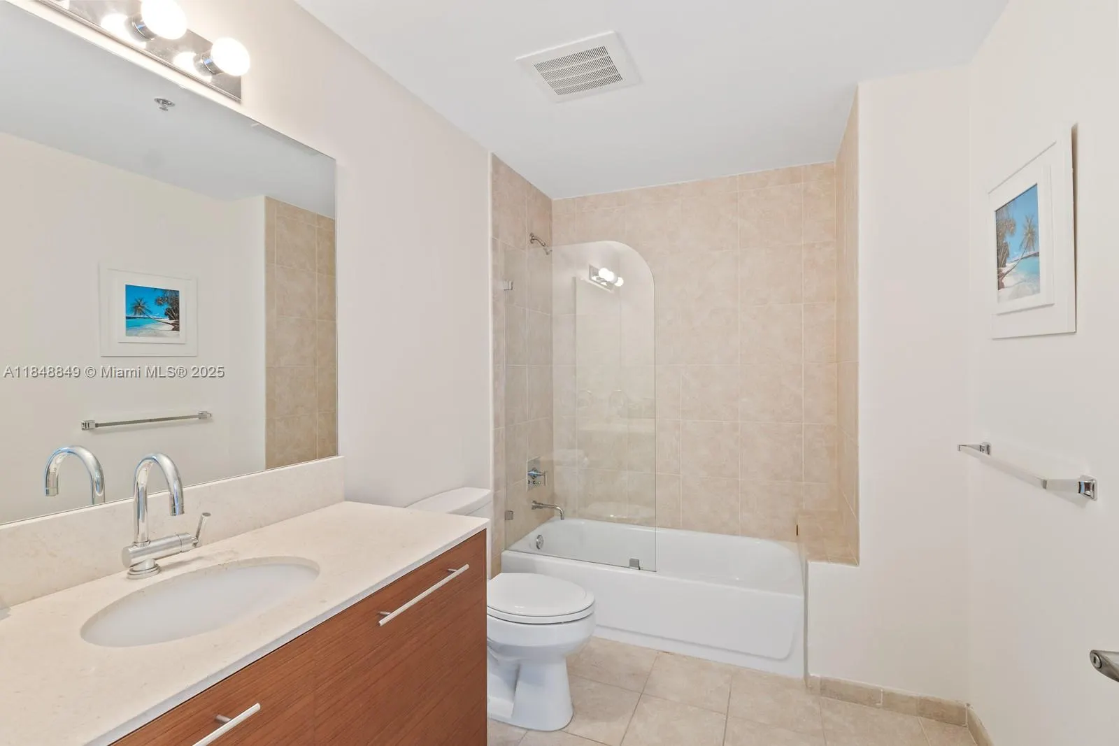 2641 N Flamingo Rd, #2408N