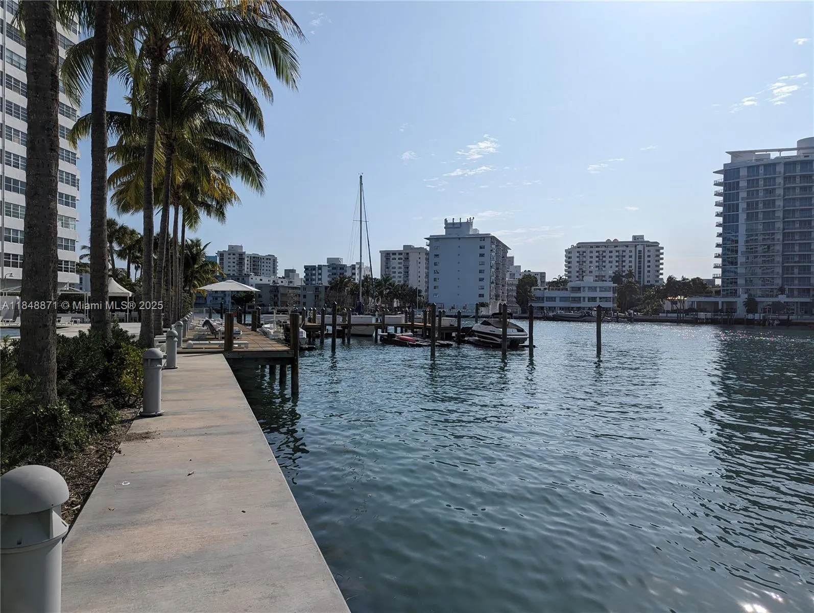 20 Island Ave, #101