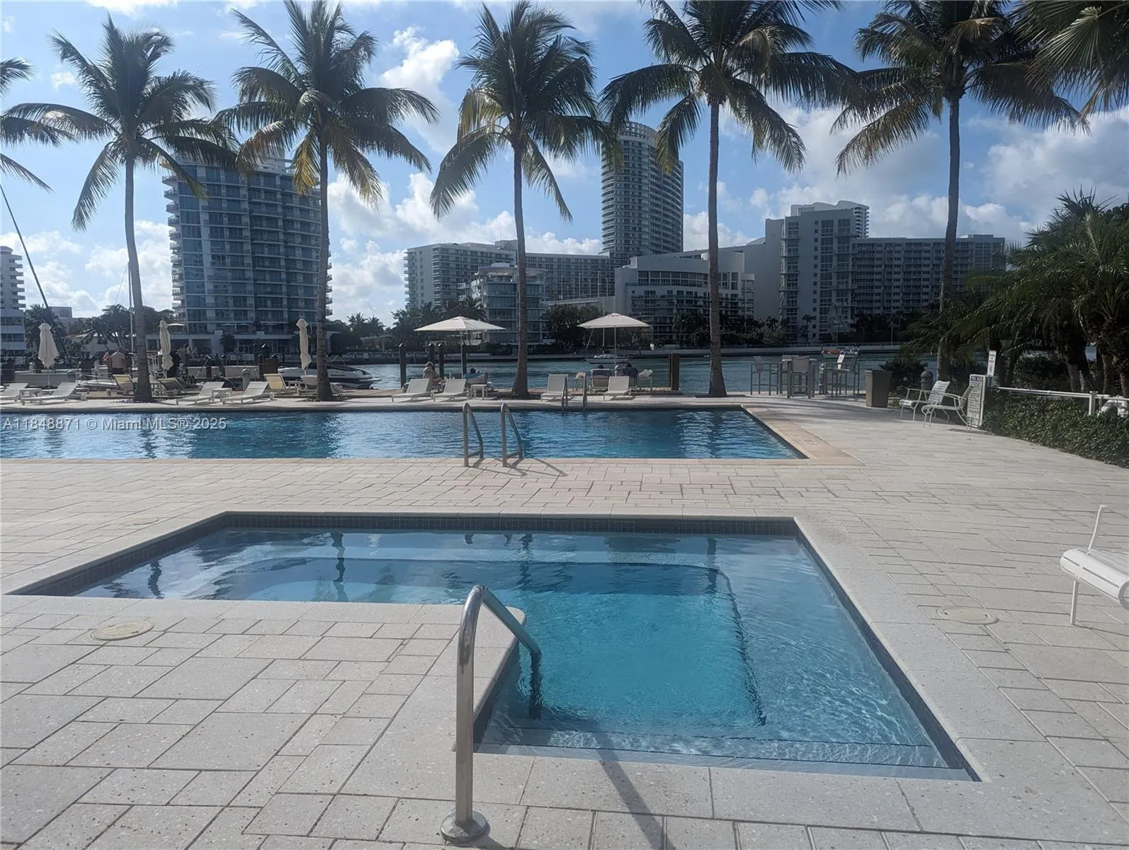 20 Island Ave, #101