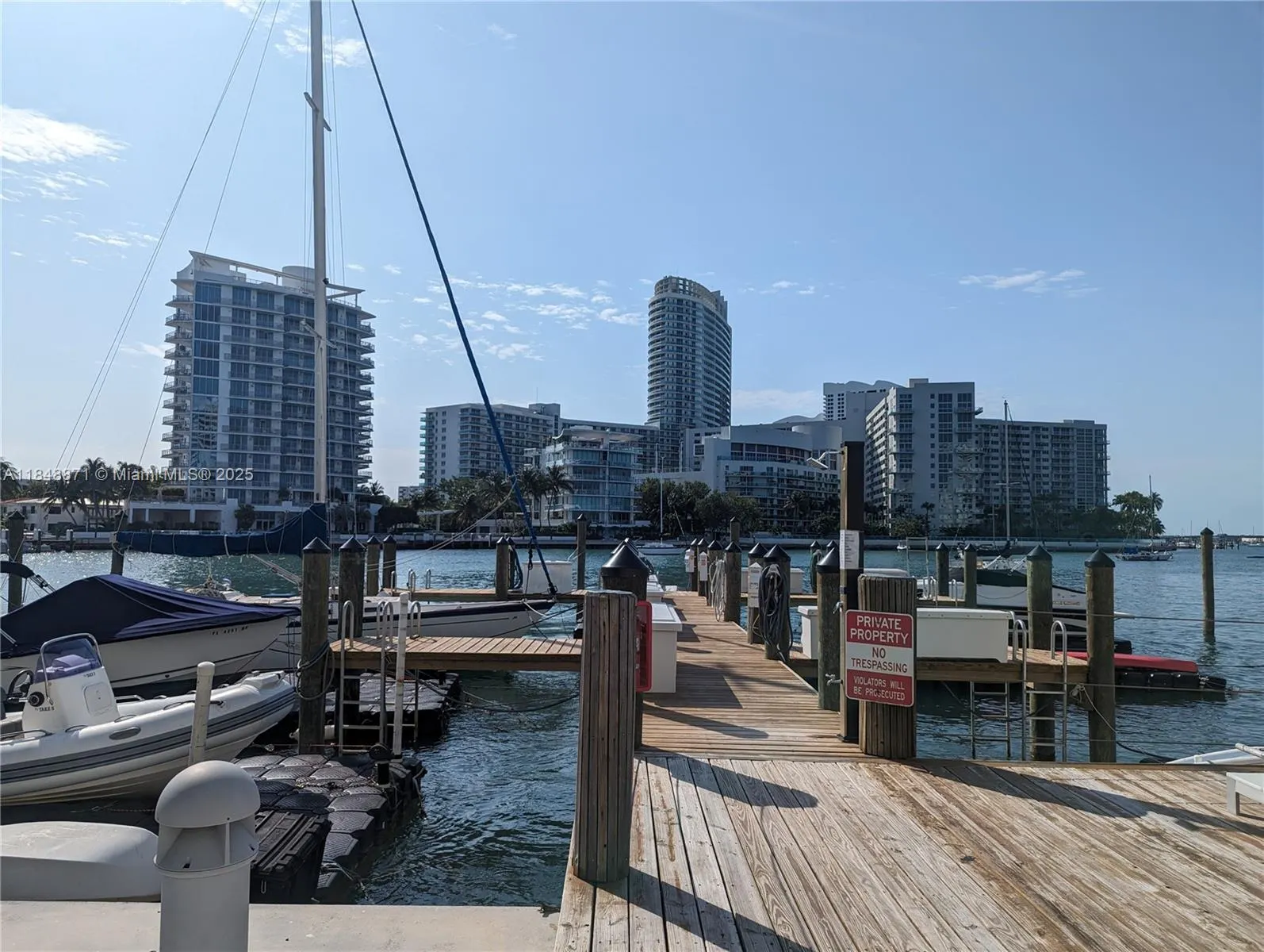 20 Island Ave, #101