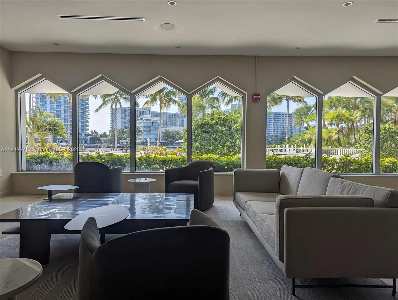 20 Island Ave, #101