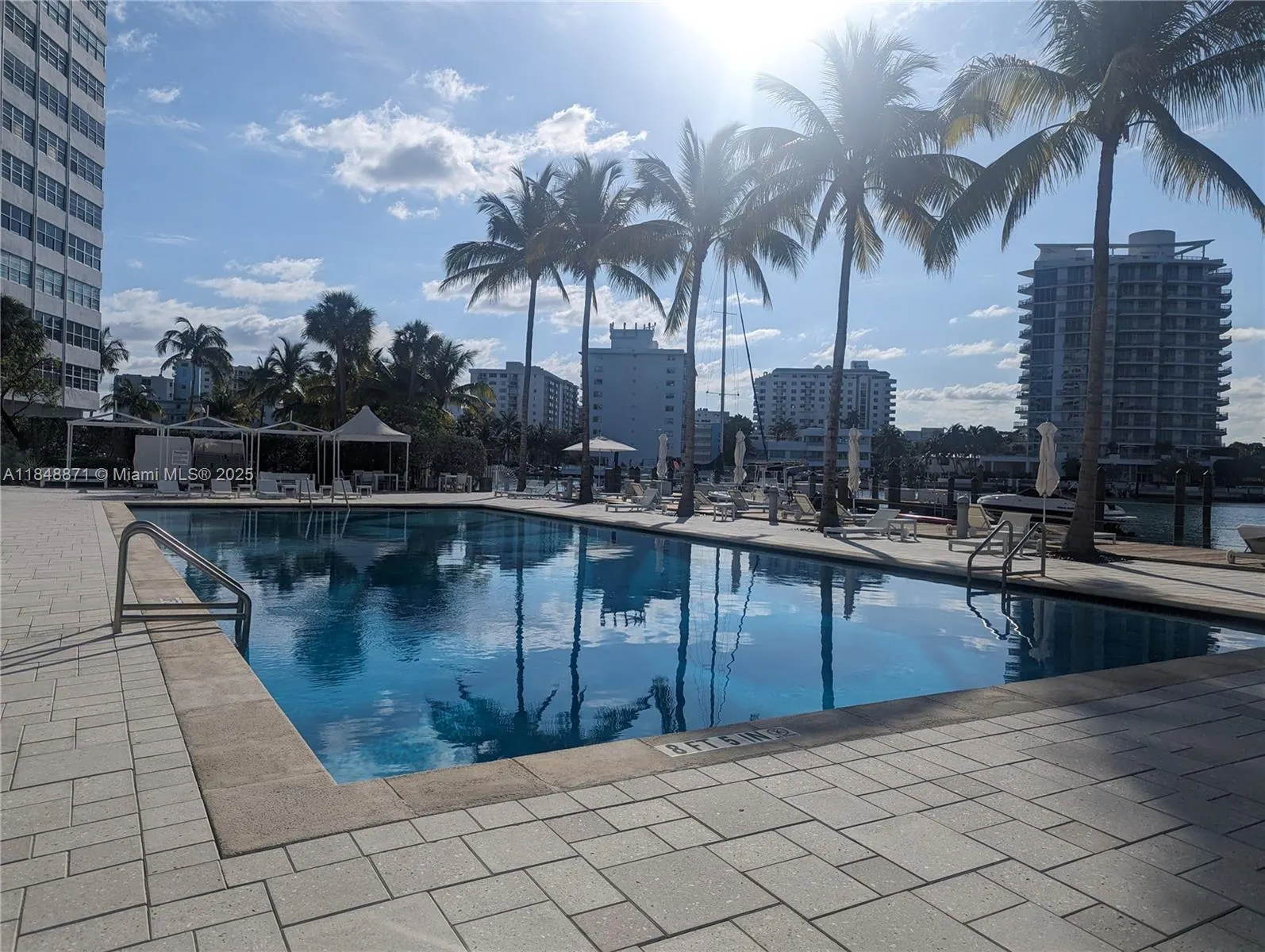 20 Island Ave, #101