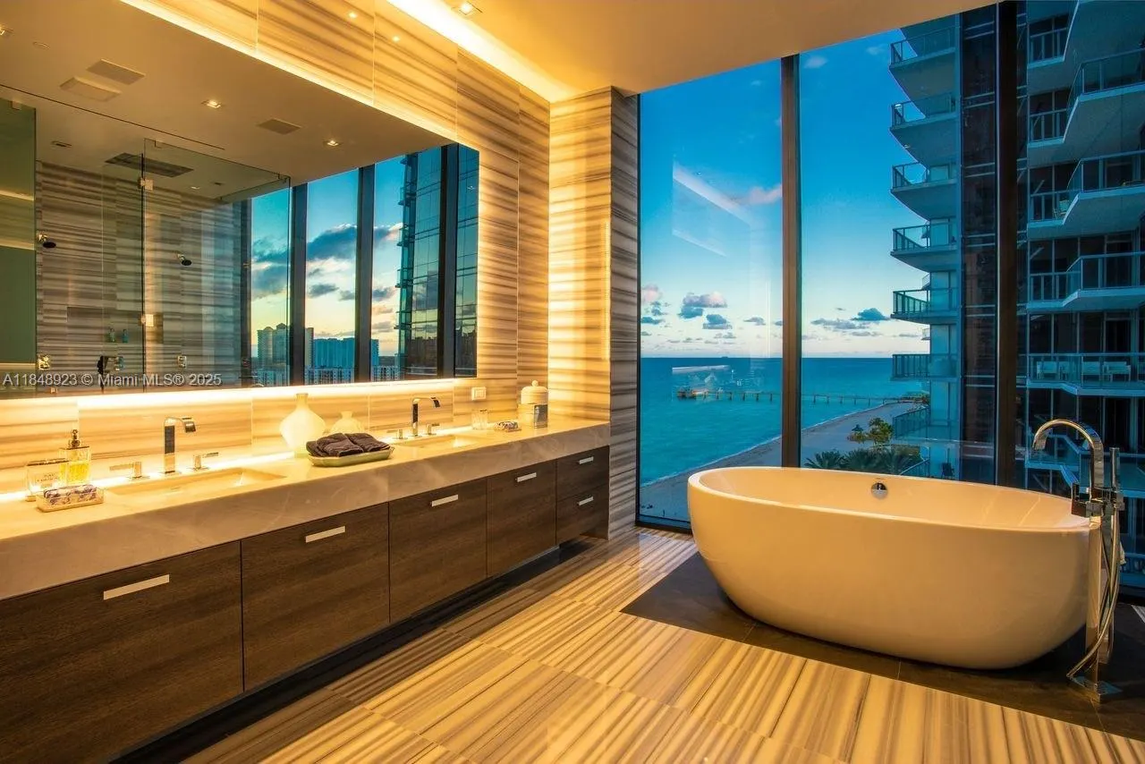 17141 Collins Ave, #1001