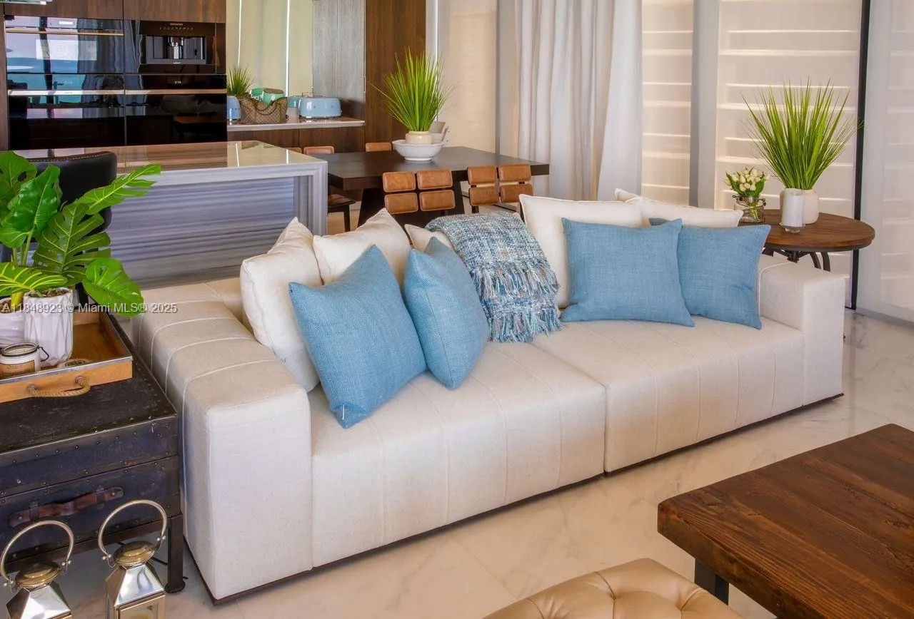 17141 Collins Ave, #1001