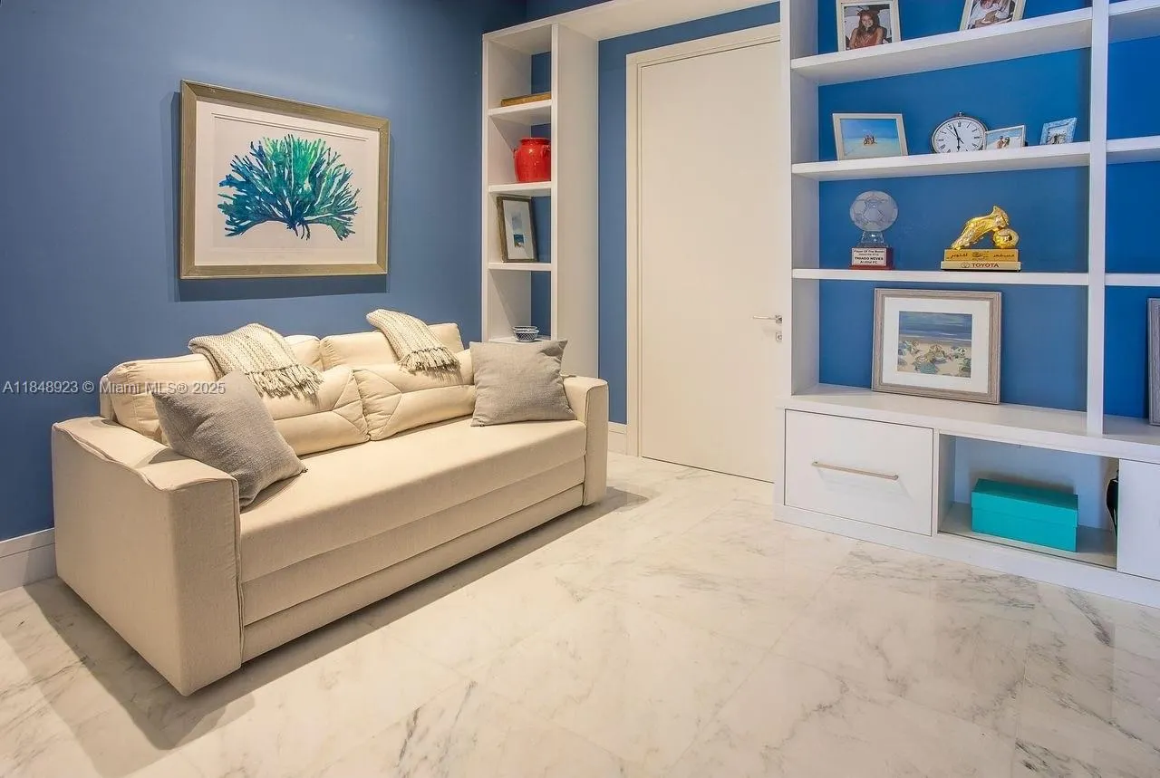 17141 Collins Ave, #1001