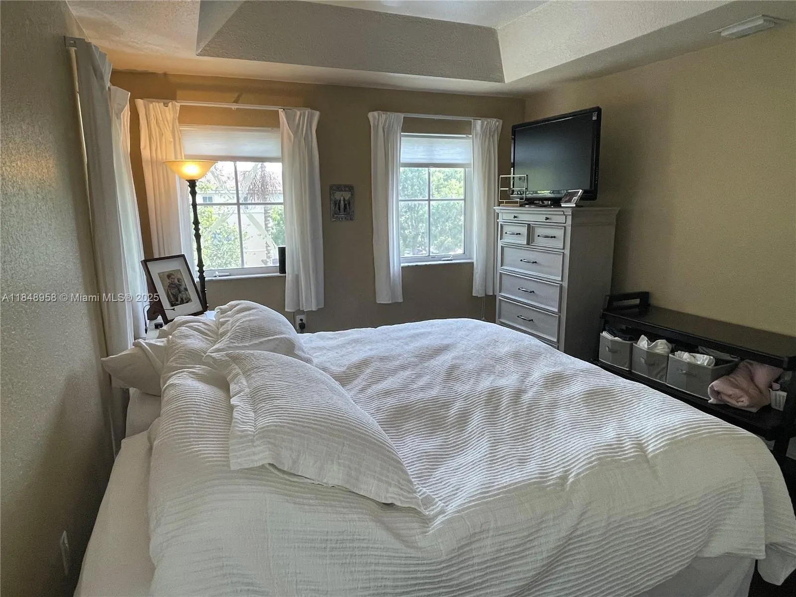 160 Jacaranda Country Club Dr, #201