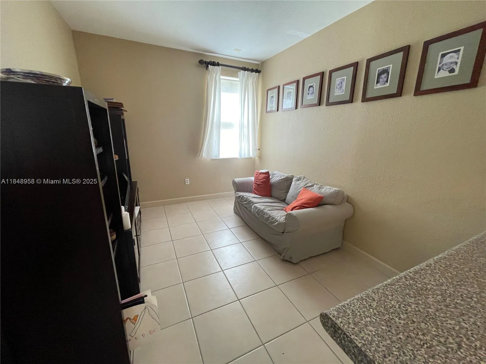 160 Jacaranda Country Club Dr, #201