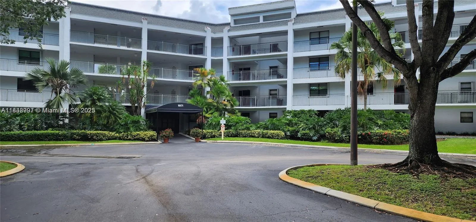 16171 Blatt Blvd, #112