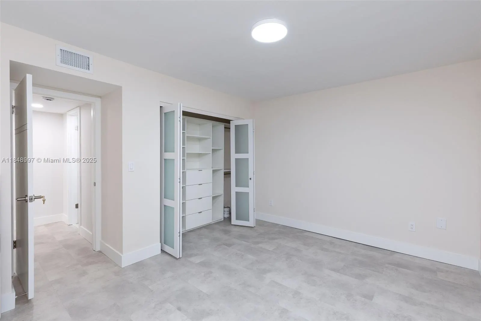 16171 Blatt Blvd, #112