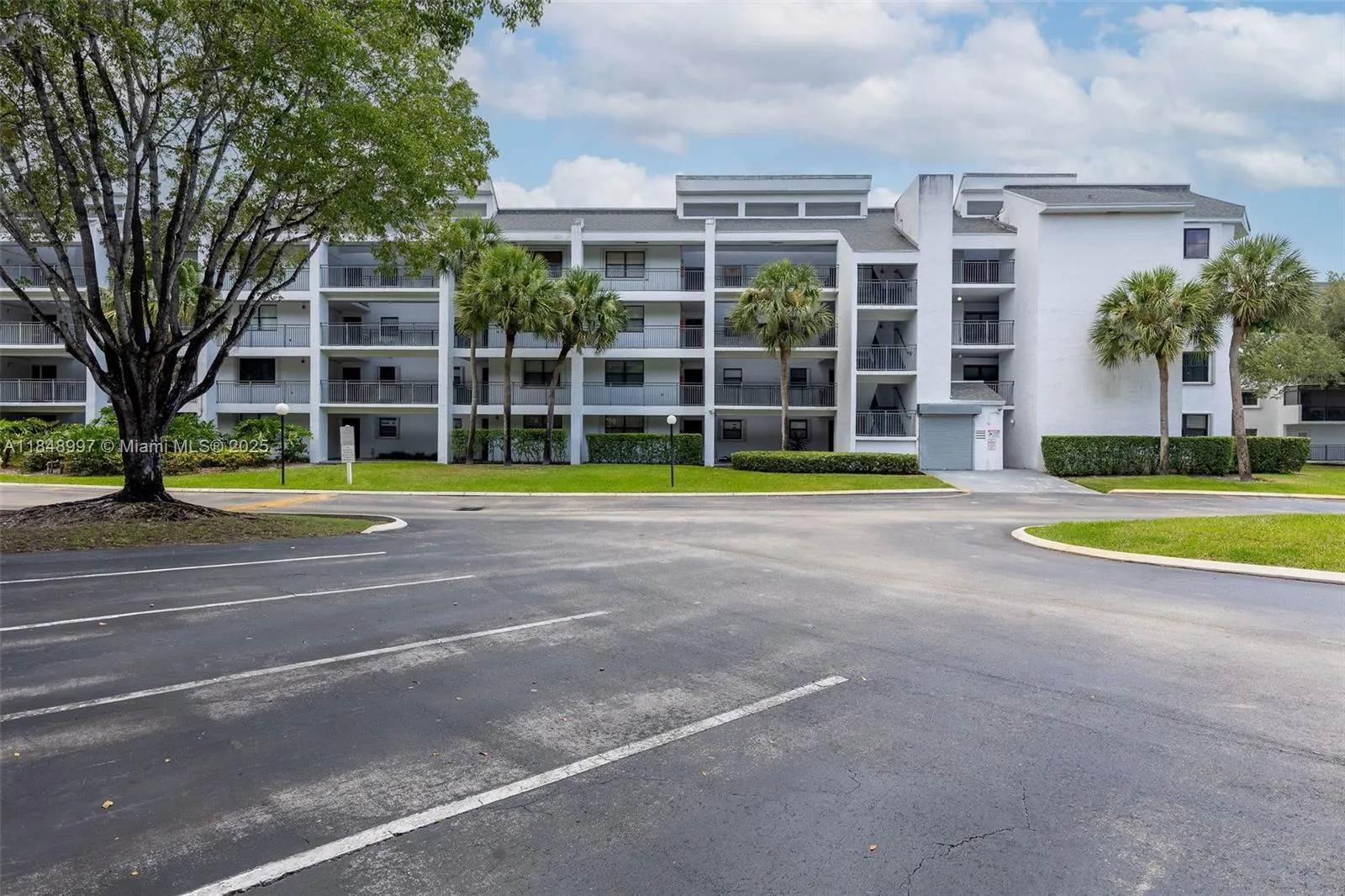 16171 Blatt Blvd, #112