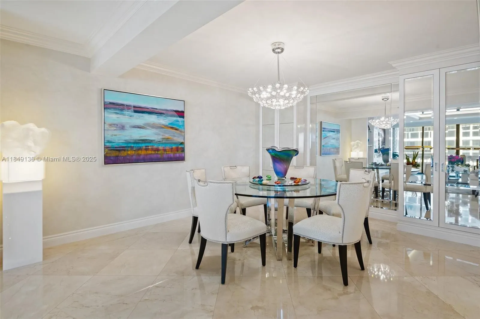 10205 Collins Ave, #404