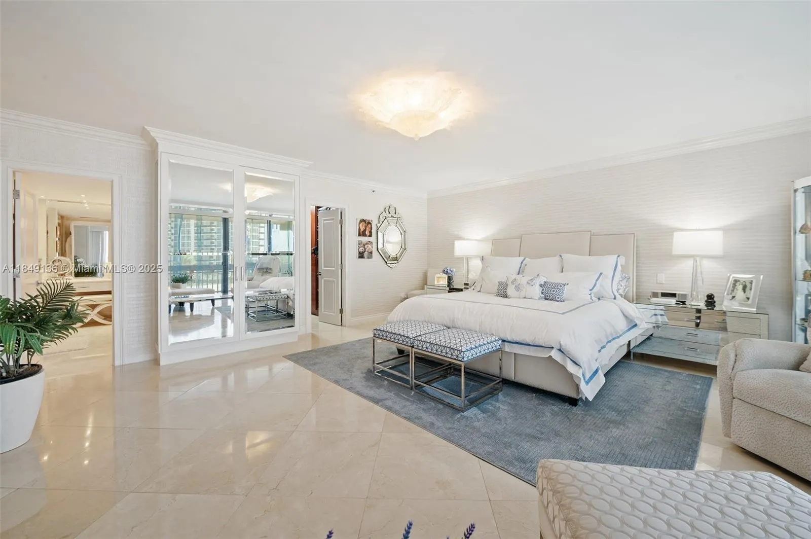 10205 Collins Ave, #404