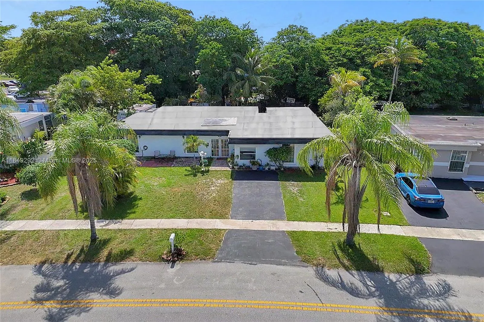 7811 NW 75th Ave