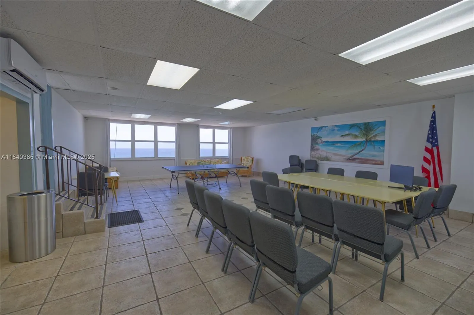 400 N Surf Rd, #1002