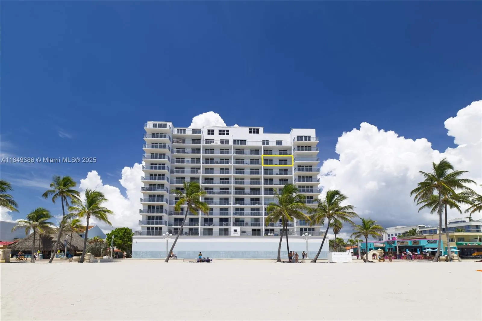 400 N Surf Rd, #1002