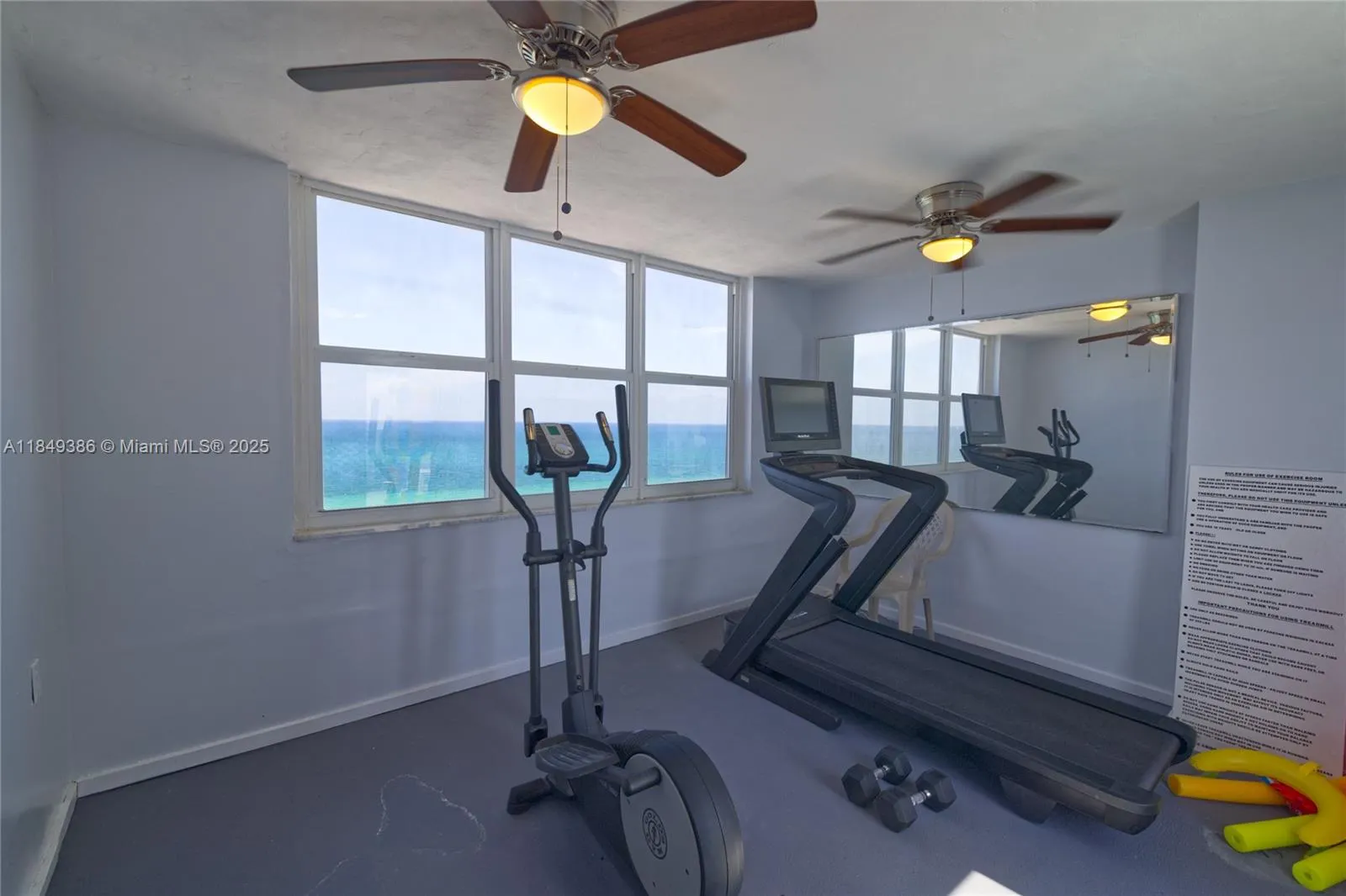 400 N Surf Rd, #1002
