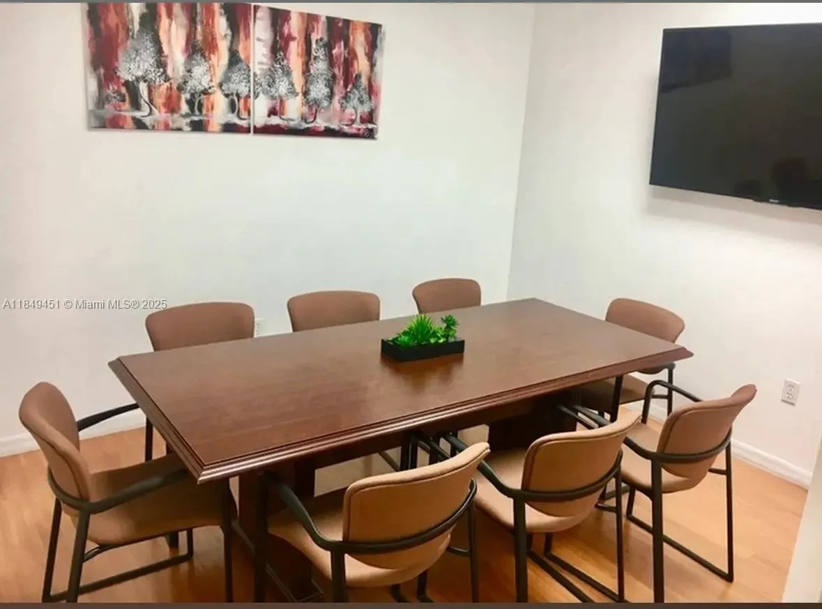 1820 N Corporate Lakes Blvd, #206-7