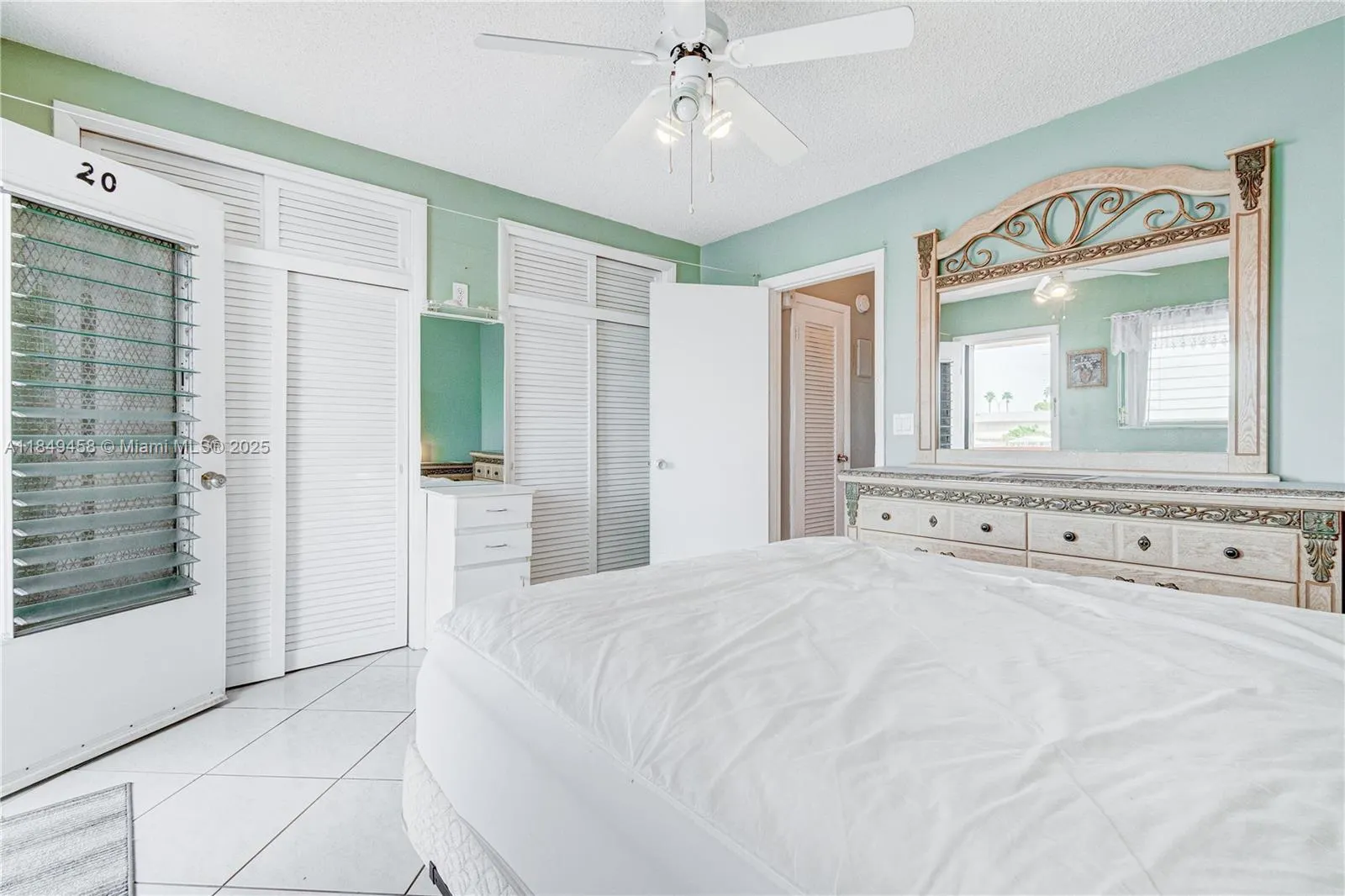 800 SW 10th Ter, #20T
