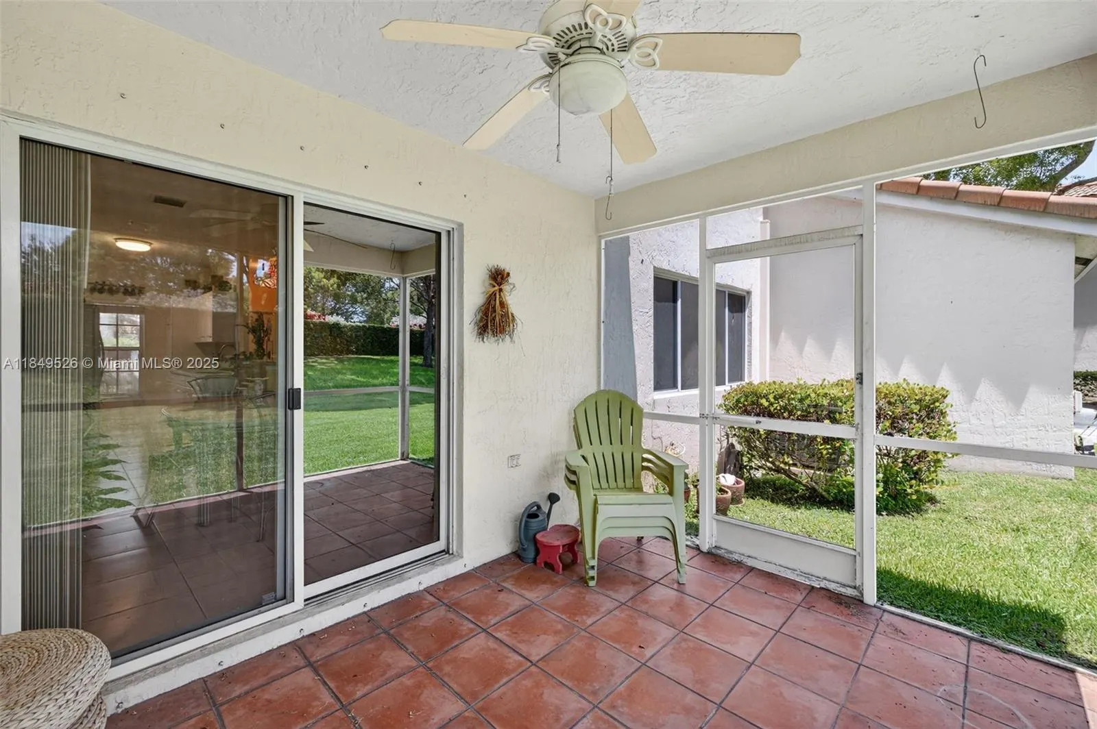 4824 SW 32nd Ter