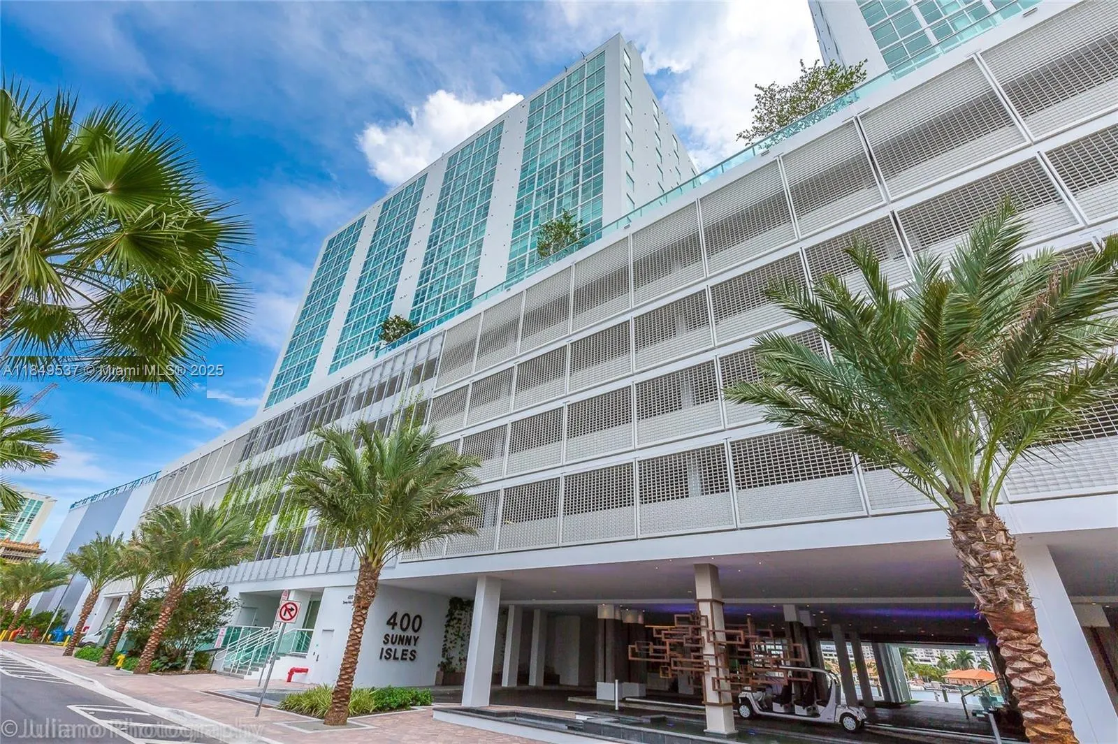 400 Sunny Isles Blvd, #1819