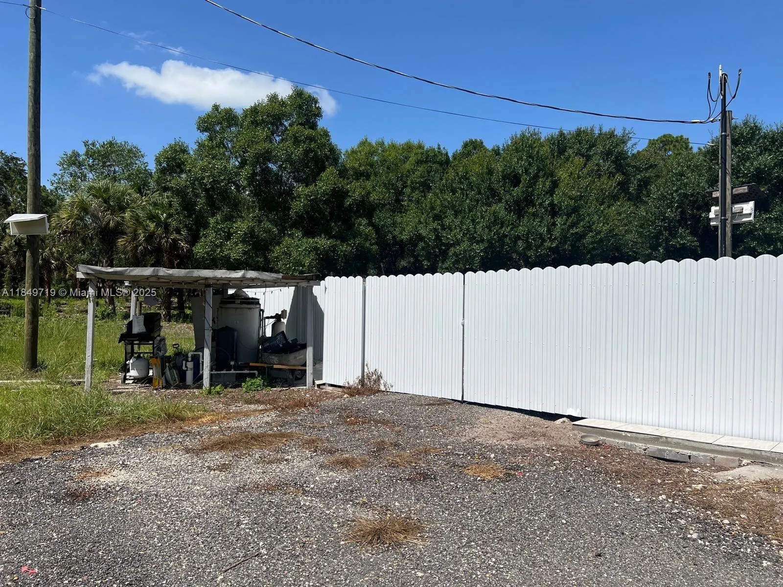830 S KENNEL ST