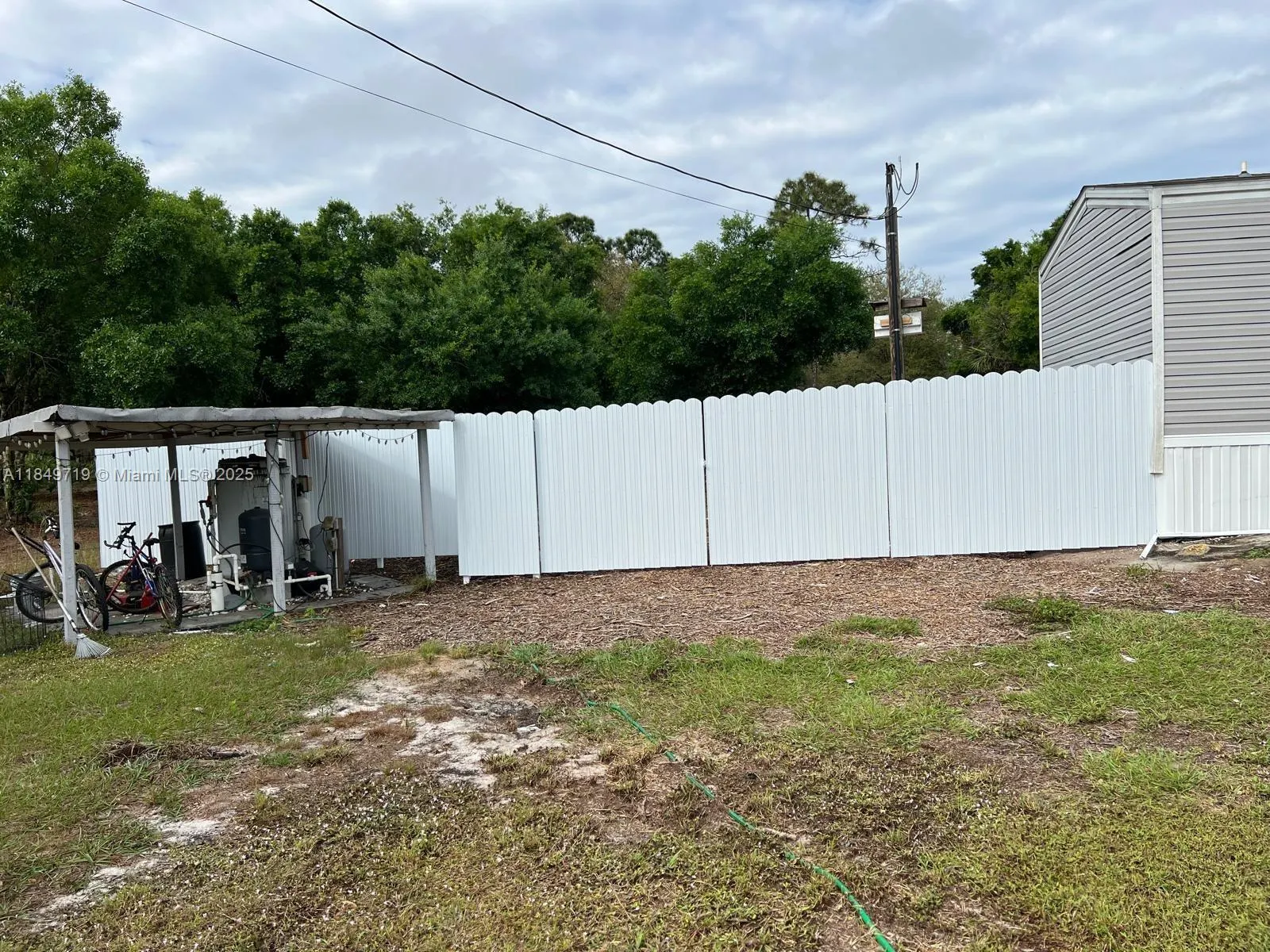830 S KENNEL ST