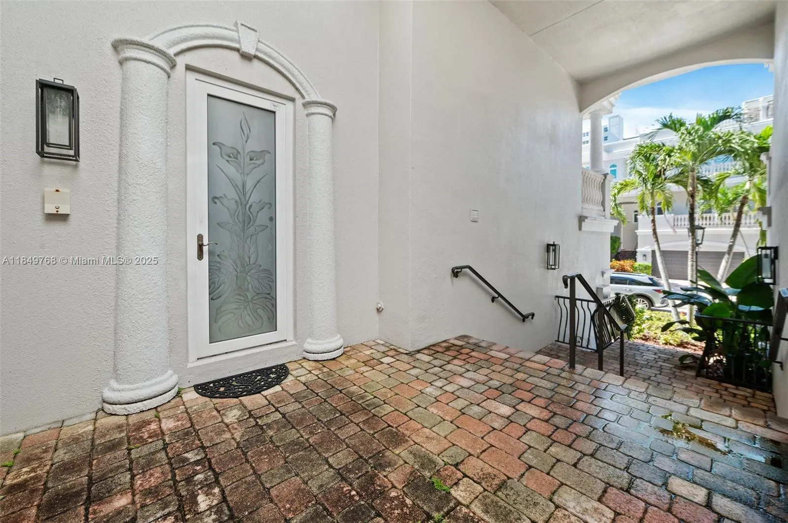 1784 Bay Dr, #1784