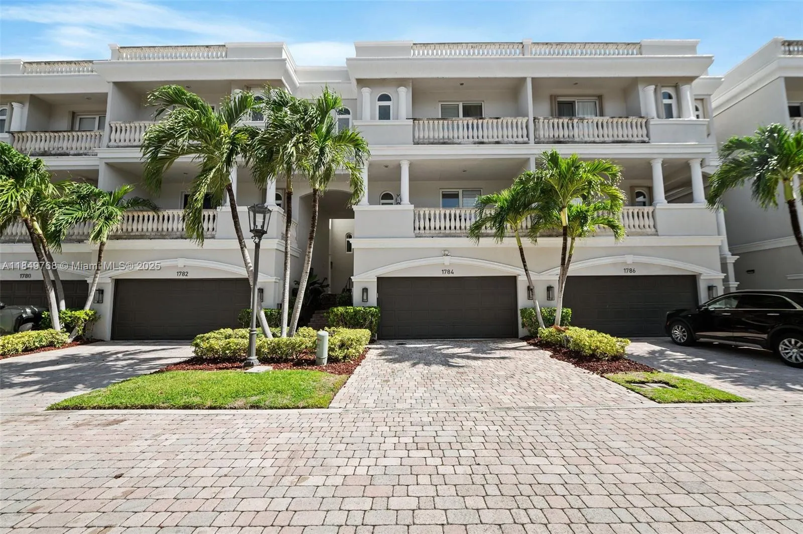 1784 Bay Dr, #1784